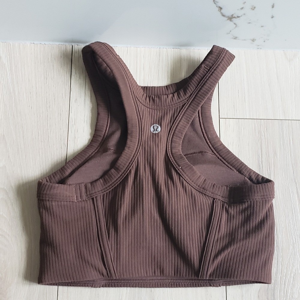 Lululemon Ribbed Nulu High-Neck Yoga Bra Womens 2 Brown Light Support Top W2DEGS